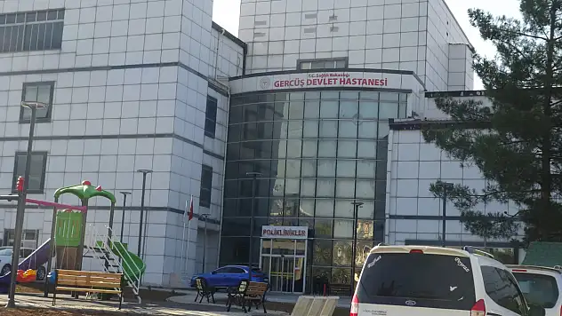 Tarlada traktörün çarptığı küçük İsa kurtarılamadı