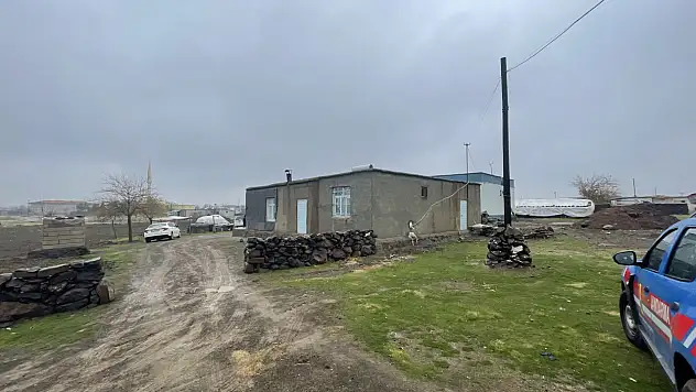 Tartışma aile faciasına sebep oldu: Baba eşini ve oğlunu öldürdü