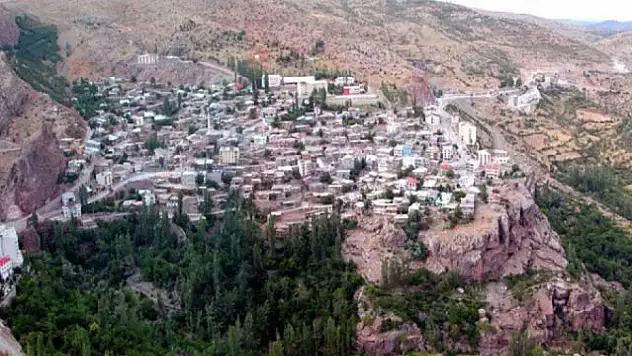 Taşkent Emniyet Amiri'nden Sarıkeçili Yörükler'e ziyaret