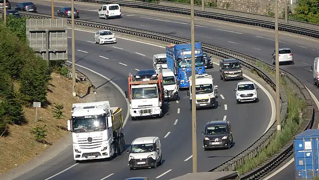 Tatilcilerin dönüş yolculuğu erken başladı