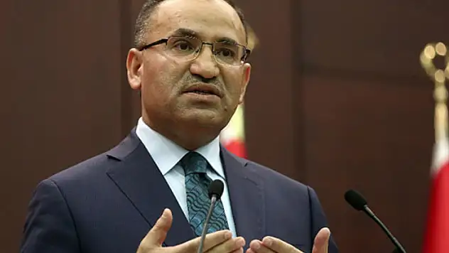 TBMM Başkan Vekili Bekir Bozdağ istifa etti