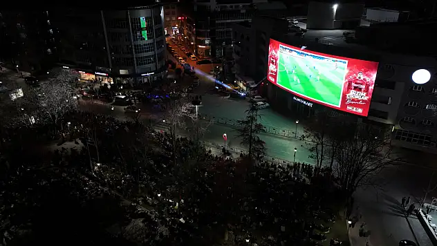Tek golle gelen Dünya Kupası bileti Konya'da bayram havası estirdi