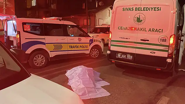 Teravihe giderken otomobil çarptı: Kaynana öldü, gelin ağır yaralı