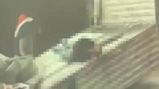 TIR'dan malzeme indiren işçinin üzerine yıldırım düştü