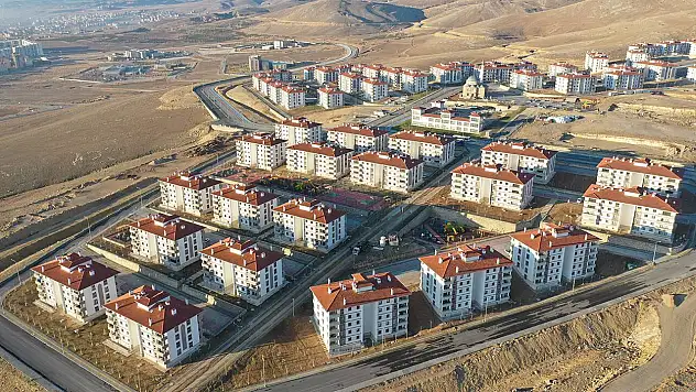TOKİ, Konya'da konut sayısını artırıyor! Başkan müjdeyi verdi