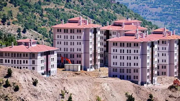 TOKİ Konya'da Yapılacak 144 Yeni Konutun Yarısına Ulaştı