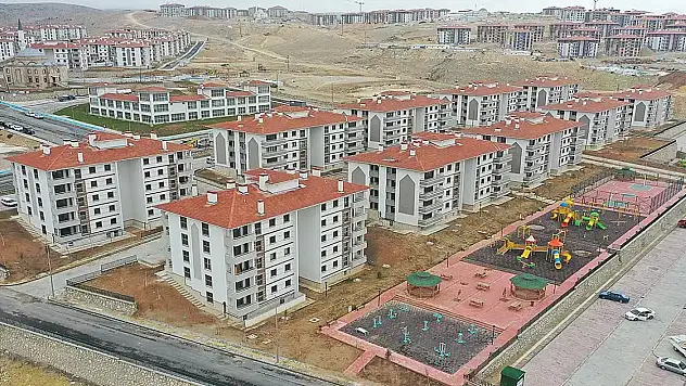 TOKİ'nin Konya'ya yapacağı 15 bin 200 konutun kura çekim tarihi belli oldu