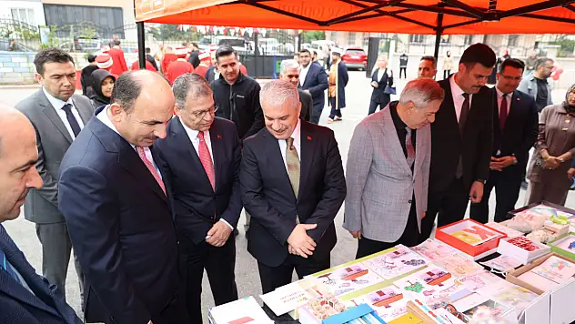 Türkiye'ye örnek protokol! Konya'da 2 bin 135 özel öğrenciye büyük destek