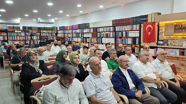 TYB Konya Şubesi: 'Yetmiş yedi düvel bir araya gelse bizimle baş edemez'