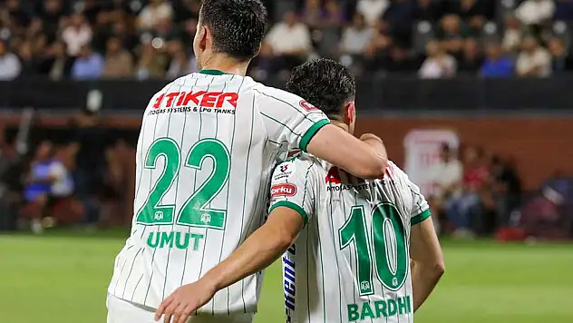 Umut Nayir'in kafayla gol attığı maçlarda çıkan İşte O inanılmaz istatistik! Görenler çok şaşırıyor..