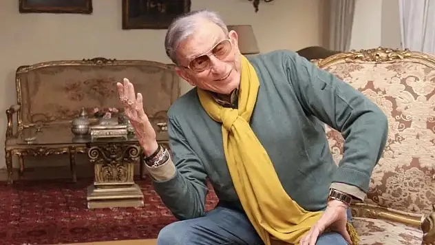 Usta oyuncu Haldun Dormen'den acı haber