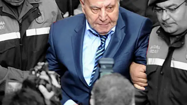 Usta Yazar Taciz İftirasıyla Hapiste Öldü: Gerçekler Yıllar Sonra Öğrenildi