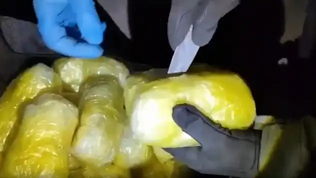 Uyuşturucuya dev darbe: 320 kilogram ele geçirildi