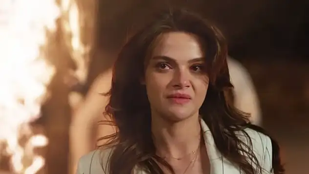 Uzak Şehir son bölüm tek parça izle! Kanal D dizi ekranıyla Uzak Şehir 25. bölüm kesintisiz izle