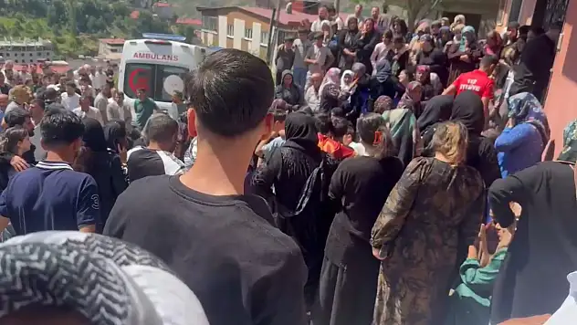 Uzman çavuş eşi dahil 4 kişiyi öldürdü: Katliam öncesi barış görüşmesi olmuş!