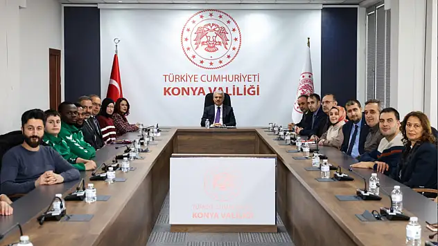 Vali Akın engelli vatandaşlarla bir araya geldi