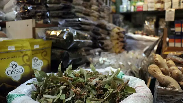 Vatandaşlar şifa arayışında! Soğuklar bastırdı, aktarlarda yoğunluk başladı