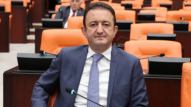 Vekil Bektaş, 'Cumhuriyetimizi daha güçlü yarınlara taşımaya kararlıyız'