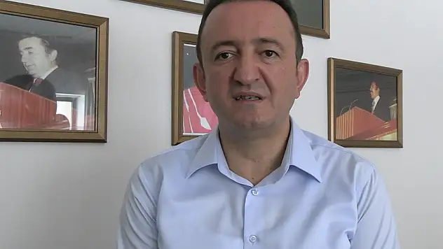 Vekil Bektaş, Özlem Çerçioğlu'nun istifasını değerlendirdi: 'Bize oy veren halkın iradesini temsil ediyoruz'
