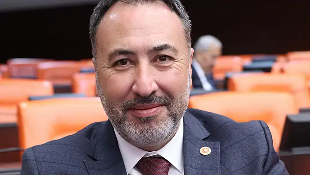 Vekil Özer: 'Konya, eser ve hizmet siyasetinin güçlü örneğidir'