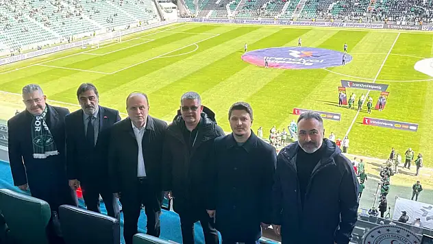 Vekillerden Konyaspor'a tam destek