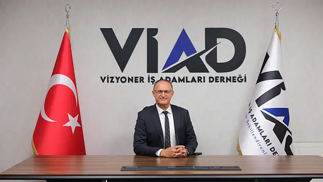 VİAD Genel Başkanı Atilla Sinacı'dan 23 Nisan mesajı