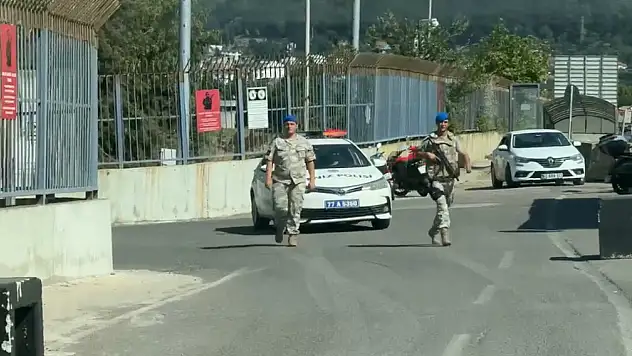 Yalova'da F-16 düştü: MSB ve valilikten ilk açıklama