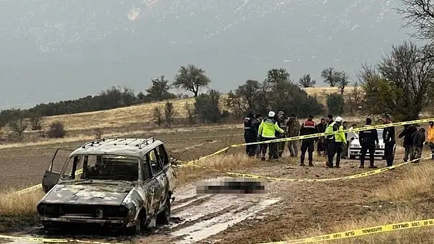 Yanmış araç ve başsız ceset! Akıl almaz cinayet emniyeti alarma geçirdi