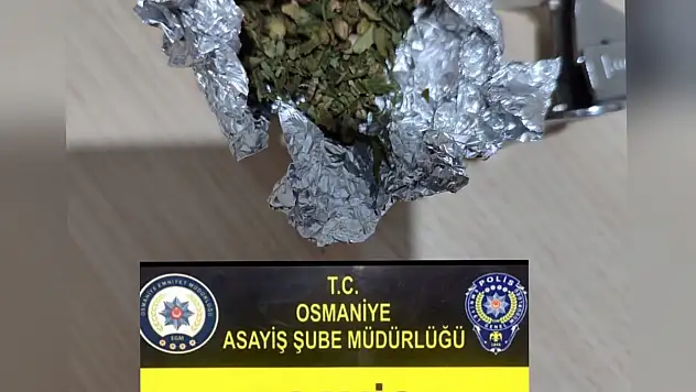 Yapılan asayiş uygulamalarında 12 kişi tutuklandı