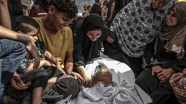 Yardım beklerken hayatını kaybetti