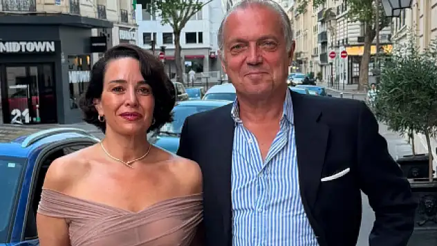 Yasemin Sadıkoğlu kimdir? Cem Uzan sevgilisi kimdir? Cem Uzan kimdir?