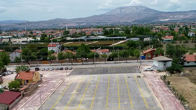 Yaylapınar Pazar Alanı Baştan Sona Yenilendi!