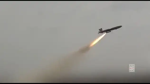 Yemenli askeri gruplar İsrail'e saldırı başlattı: Füze gemileri, Kızıldeniz'e ulaştı!