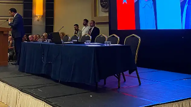 Yeni Parti Konya'da gövde gösterisi yaptı!