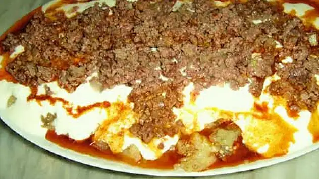 Yoğurtlu Kıyma Nasıl Yapılır? İşte En Lezzetli Tarif