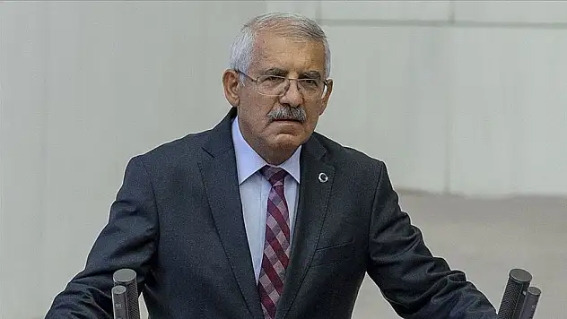 Yokuş: Çin hükümetinin Doğu Türkistan zulmü belgelendi