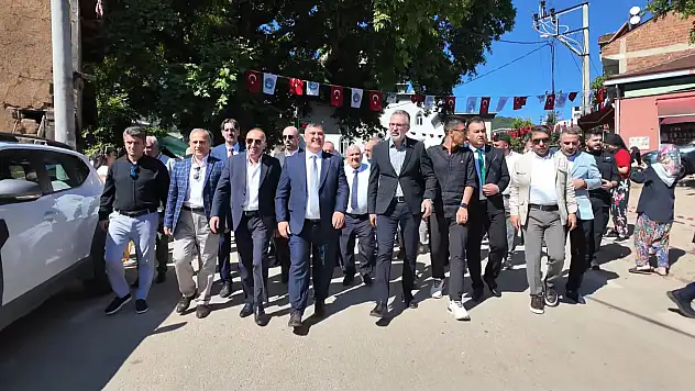 Yönetim kadınlara geçti! Erkeklerin girmesi yasaklandı