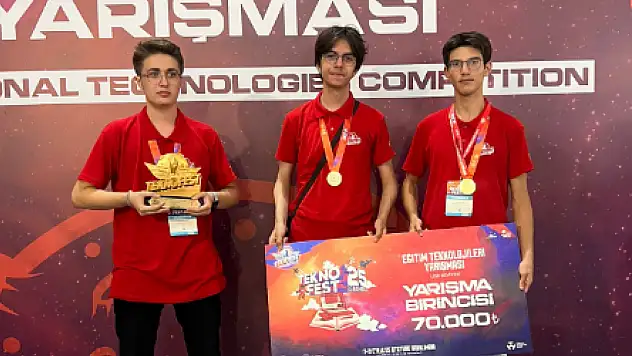 Yöntem Koleji TEKNOFEST'te yine Türkiye birincisi