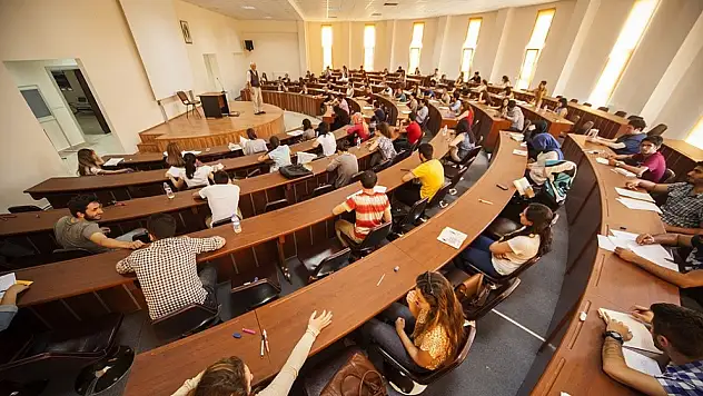 Yükseköğretimde yeni istatistikler açıklandı
