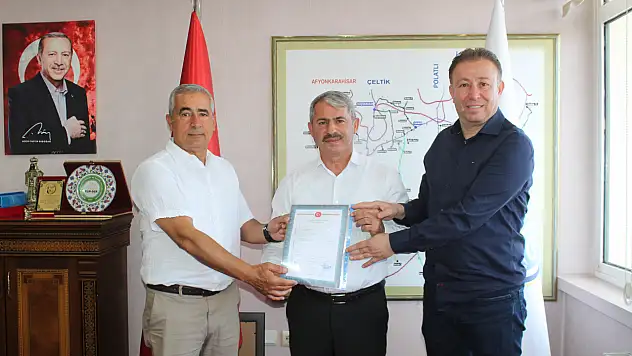 Yunak OSB'de yer tahsisi ve tapu devir töreni gerçekleşti