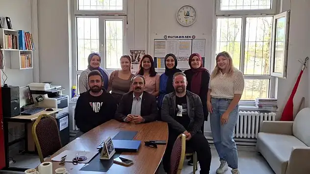 Yunak'ta 'Maarif modeli' kapsamında okul ziyaretleri devam ediyor