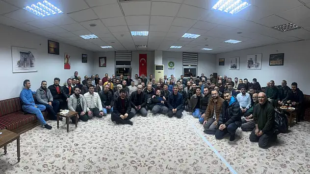 Yunaklılar teravih sohbetlerinde bir araya geldi