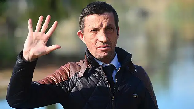 Yüz nakli sayesinde artık aynalarla barışık