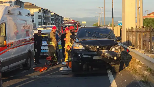 Zincirleme trafik kazası can aldı!