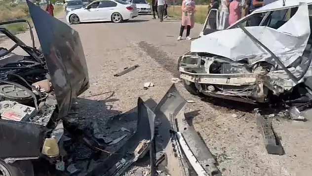 Zincirleme trafik kazasında 10 kişi yaralandı