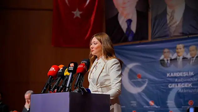 Zuhal Karakoç kimdir? Kimin kızı? Babası kimdir? Zuhal Karakoç Dora eşi kimdir?