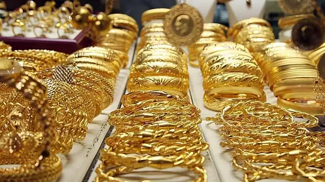 Altın fiyatları ne kadar? 18 yıl sonra tarihi gerileme dikkat çekti