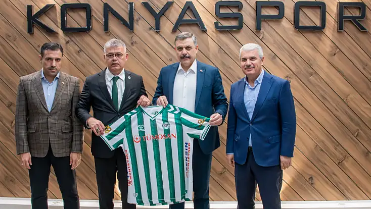 Bakan Çiftçi’den Konyaspor’a ziyaret