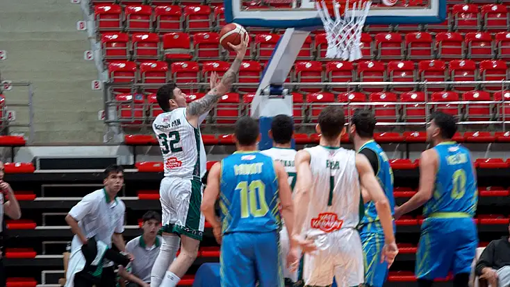 Karatay belediyespor potada kayıpsız
