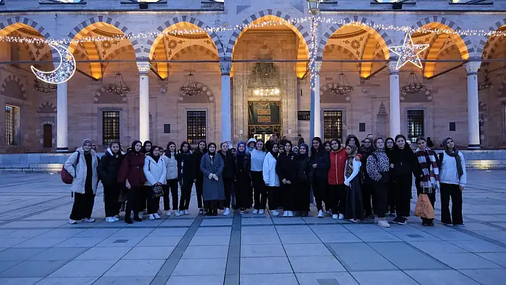 Karatay’da gençler güne aynı niyetle başladı